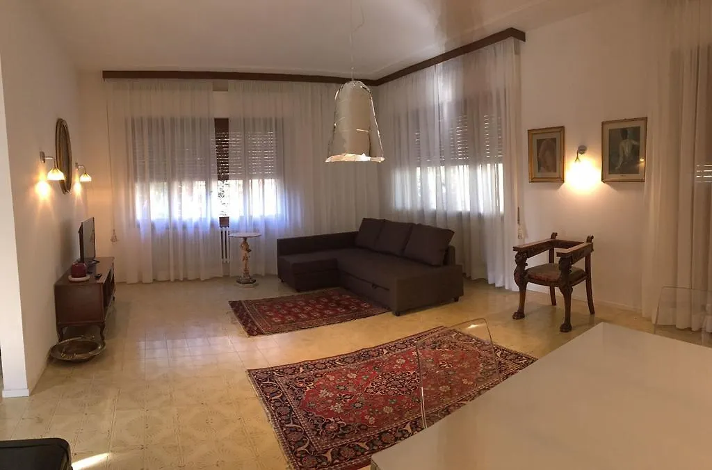 Apartment Villa Toscana 200 Bologna Italy